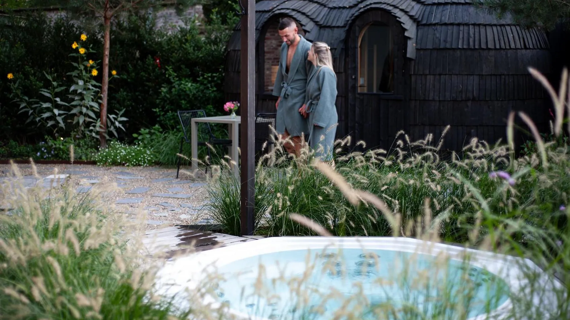 B'Guest Sleep & Retreat Bed & Breakfast Bruges