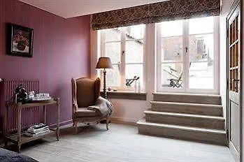 **** Alojamento de Acomodação e Pequeno-almoço B'Guest Sleep & Retreat Acomodação com café da manhã Bruges Bélgica